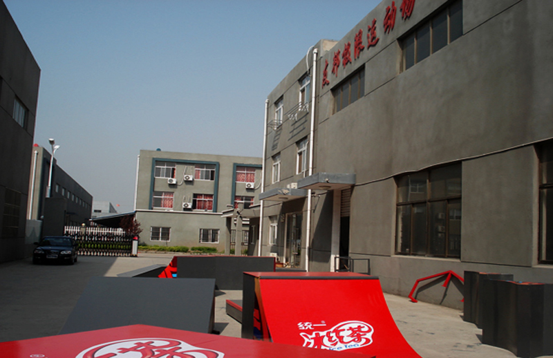       集團(tuán)可移動(dòng)極限運(yùn)動(dòng)道具