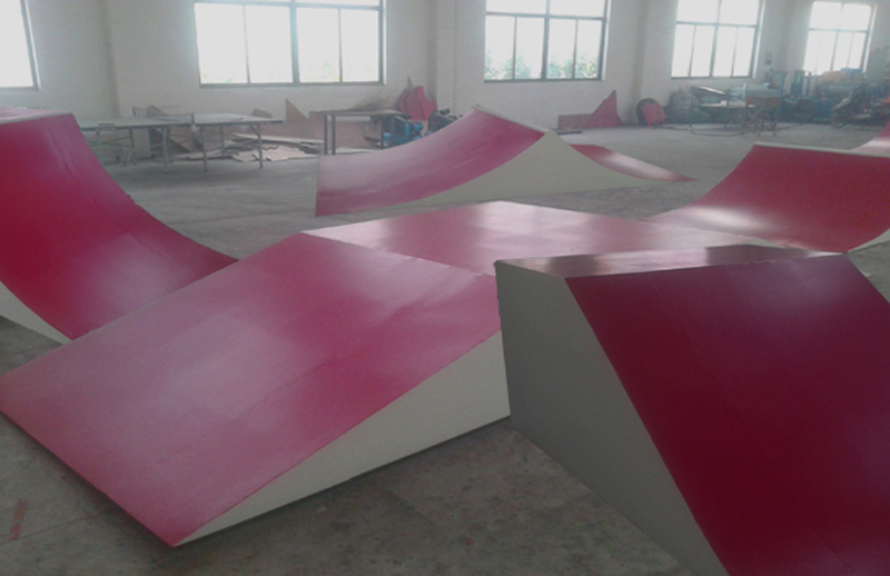 哈爾濱體育學(xué)院極限運(yùn)動(dòng)設(shè)施