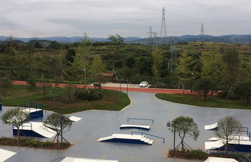 貴州省遵義市百草園旅游區(qū)極限運(yùn)動(dòng)場(chǎng)(初級(jí)訓(xùn)練區(qū))