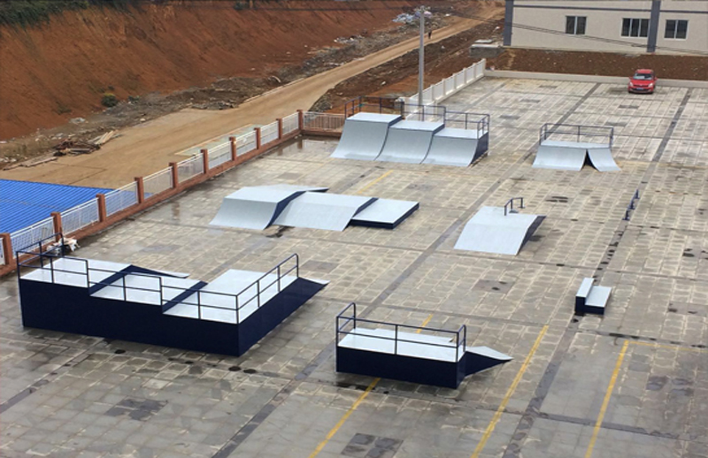 貴州省遵義市職業(yè)技術(shù)學(xué)院極限運(yùn)動(dòng)場(chǎng)