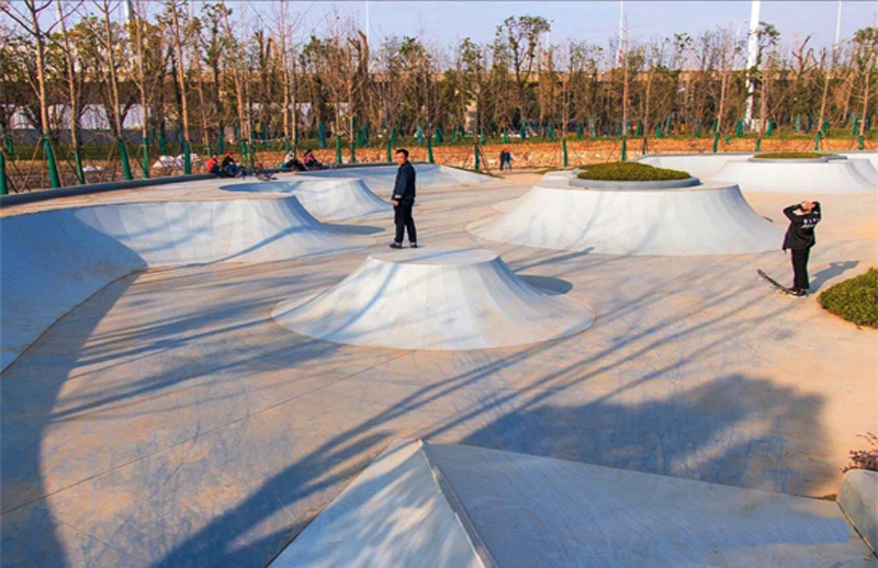 湖北省武漢市華僑城極限運(yùn)動(dòng)場(chǎng)