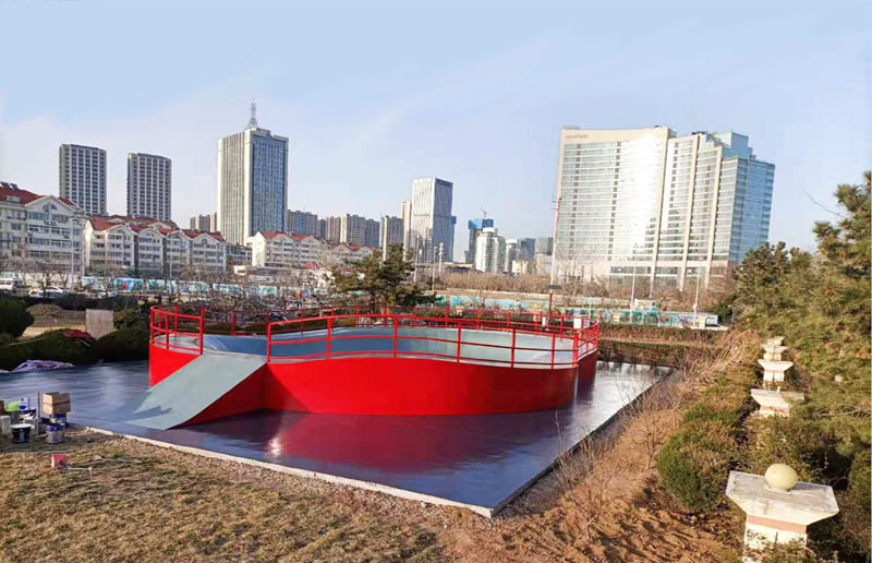 山東省青島市沖浪隊(duì)陸上沖浪碗池