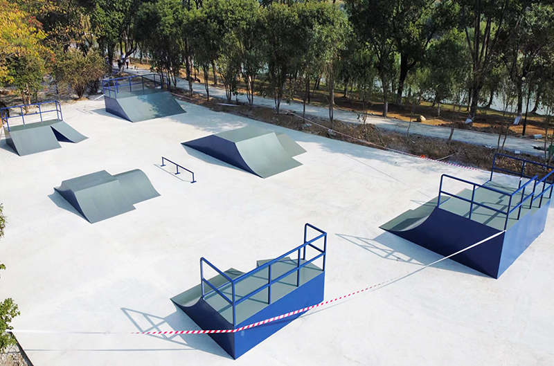 湖北省孝感市槐蔭公園極限運(yùn)動(dòng)場(chǎng)