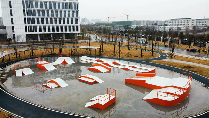 長江大學(xué)極限運動場（湖北省荊州市）