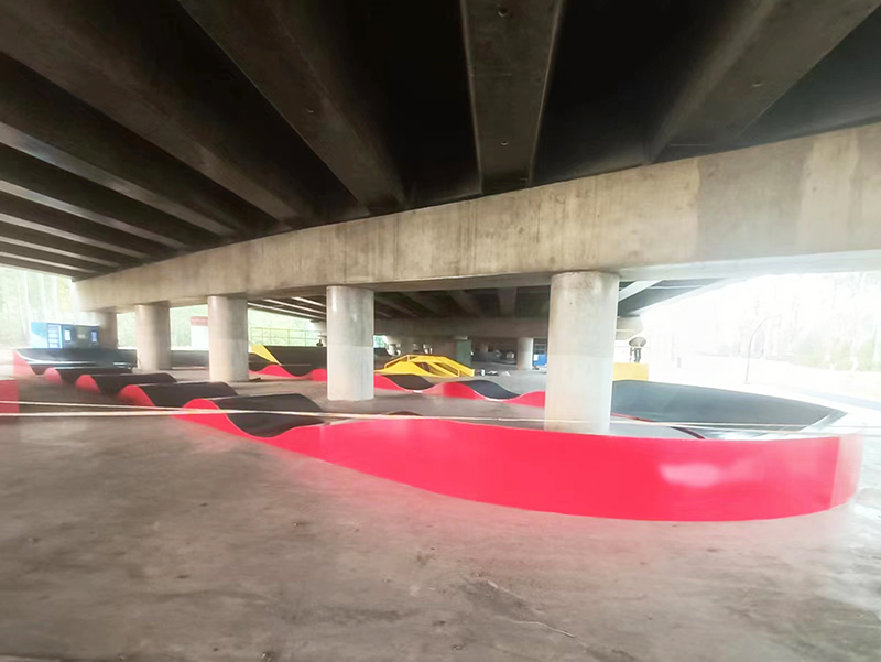 山東省煙臺市棲鷺洲公園極限運(yùn)動場（泵道區(qū)）